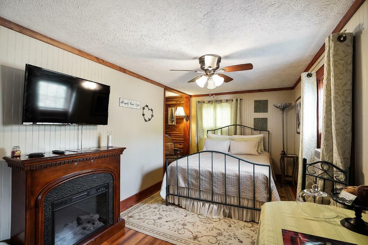 Hocking Hills Inn لوغان المظهر الخارجي الصورة