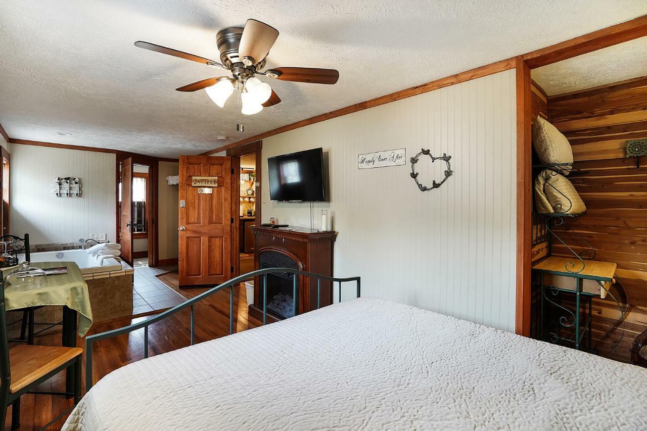 Hocking Hills Inn لوغان المظهر الخارجي الصورة