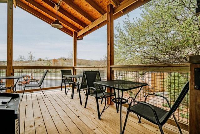 Hocking Hills Inn لوغان المظهر الخارجي الصورة